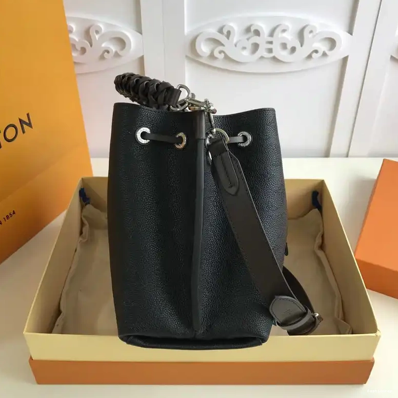 Fashionrep LV 20B570177 Bags 0602